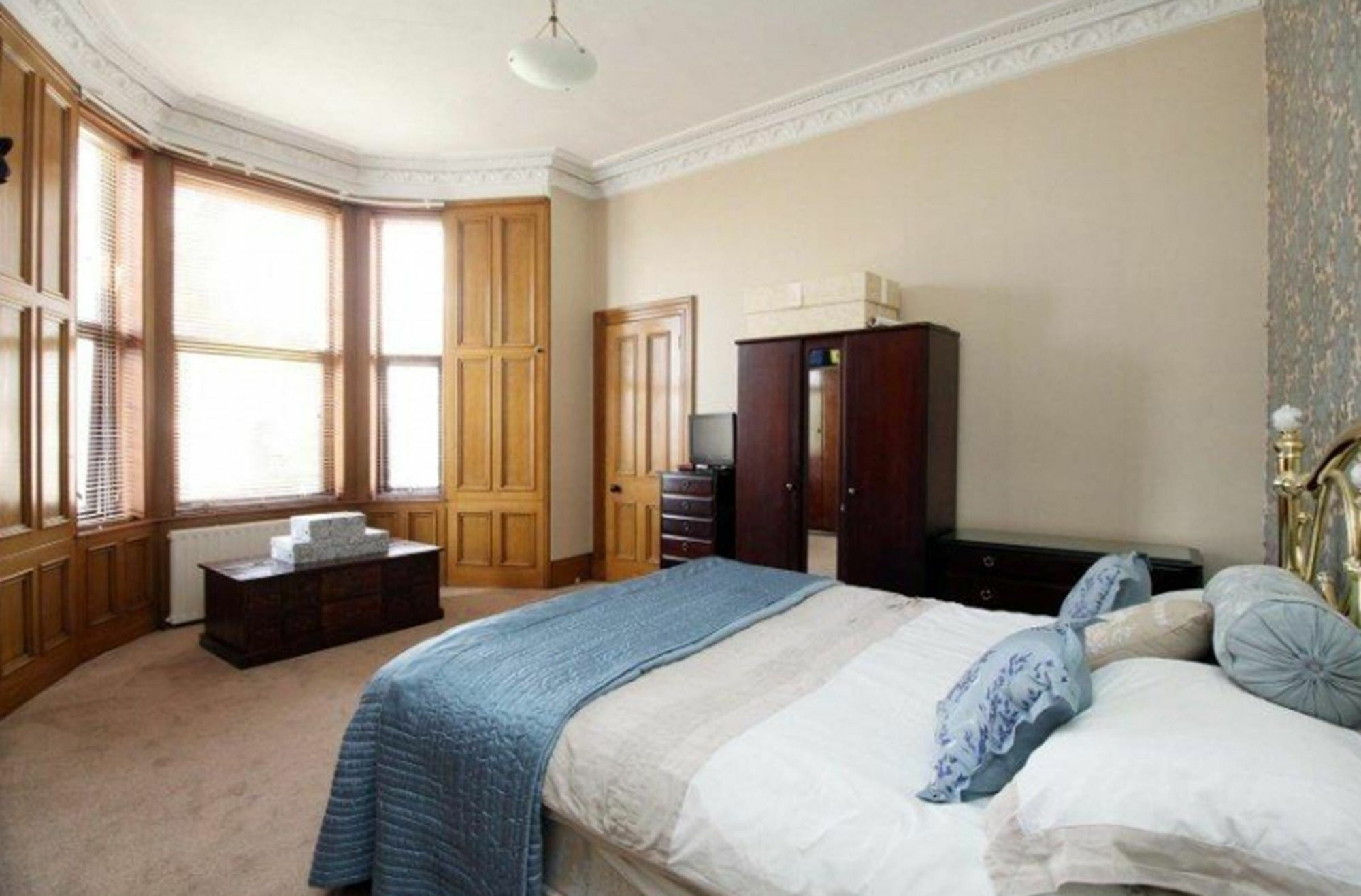 Pilmuir Street Guest House Dunfermline Esterno foto